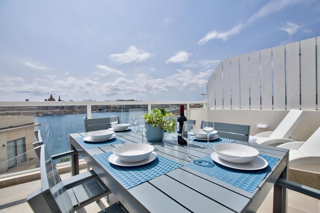 شقة Sliema Duplex Penthouse With Sea Views & Private Terrace By Shortletsmalta المظهر الخارجي الصورة