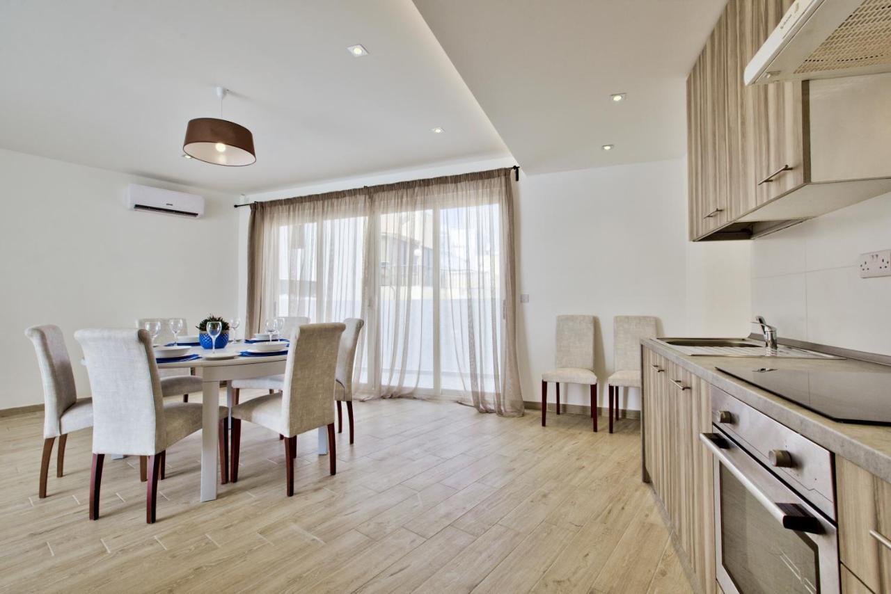 شقة Sliema Duplex Penthouse With Sea Views & Private Terrace By Shortletsmalta المظهر الخارجي الصورة