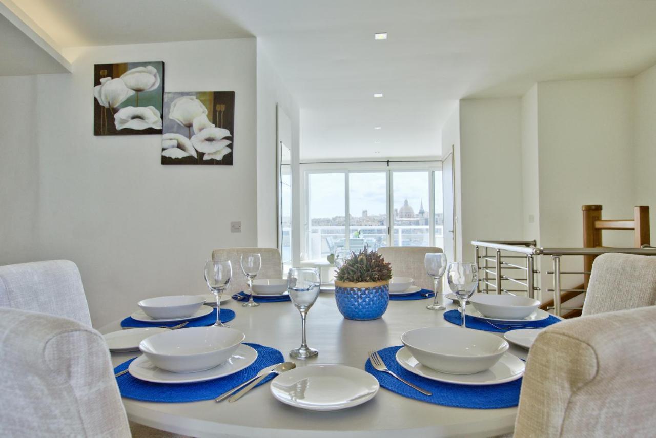 شقة Sliema Duplex Penthouse With Sea Views & Private Terrace By Shortletsmalta المظهر الخارجي الصورة
