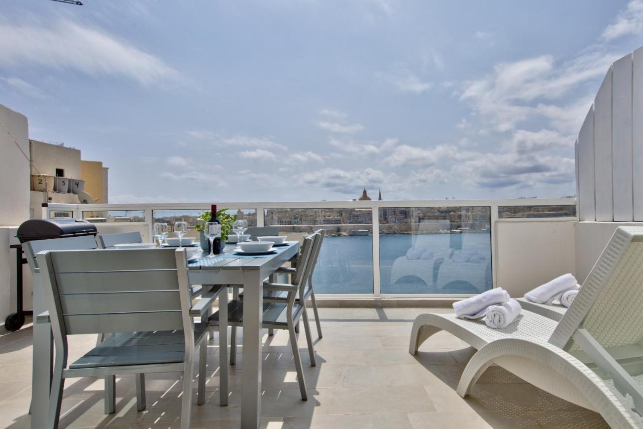 شقة Sliema Duplex Penthouse With Sea Views & Private Terrace By Shortletsmalta المظهر الخارجي الصورة
