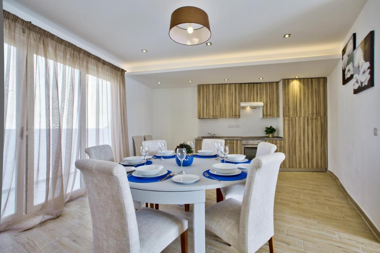 شقة Sliema Duplex Penthouse With Sea Views & Private Terrace By Shortletsmalta المظهر الخارجي الصورة